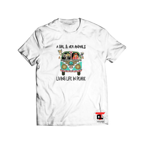 Hippie bus a girl her animals living life in peace Short-Sleeve Unisex T-Shirt